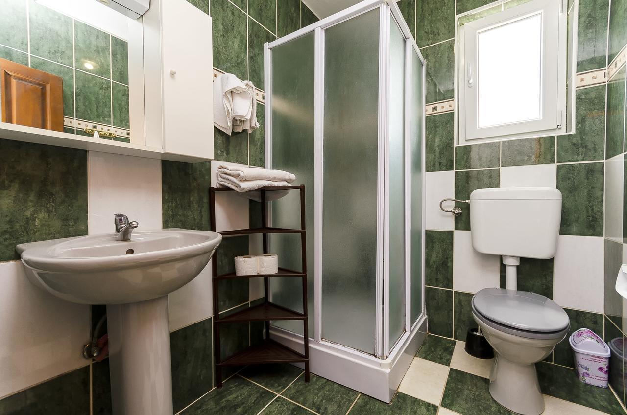 Apartments Mirko I Anda Donji Okrug  Екстериор снимка